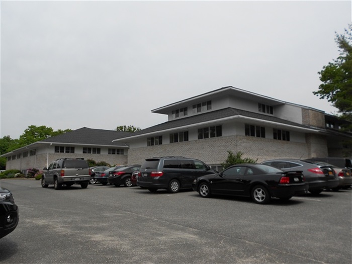 Route 347, Commack, 35k SF